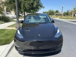 2024 TESLA MODEL Y PERFORMANCE SPORT UTILITY 4D 2024 TESLA MODEL Y PERFORMANCE SPORT UTILITY 4D