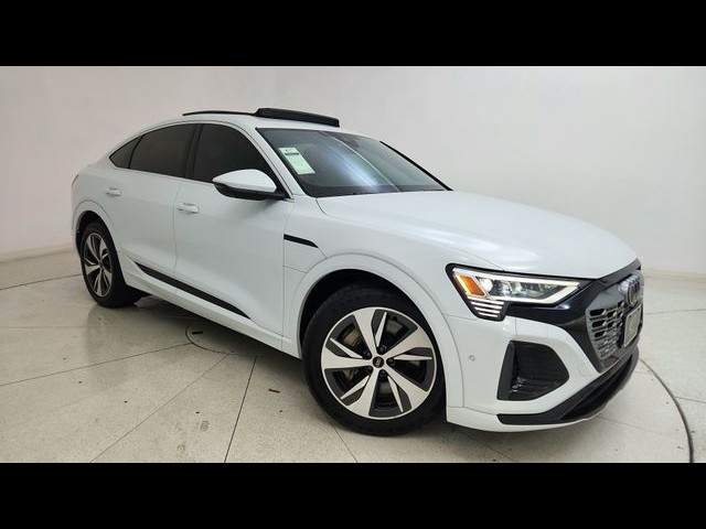 BUY AUDI Q8 SPORTBACK E-TRON 2024 PREMIUM PLUS, EV BIDDER