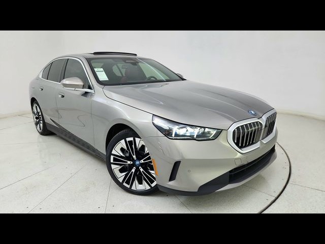 BUY BMW I5 2025 XDRIVE40, EV BIDDER