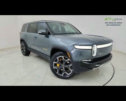 2022 Rivian R1s